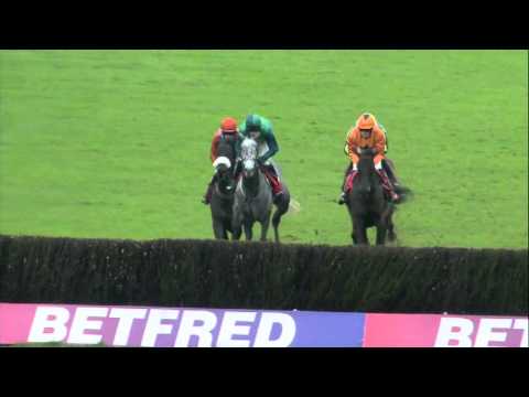 2016 Betfred TV Scilly Isles Novices’ Chase - Bristol De Mai - Racing UK