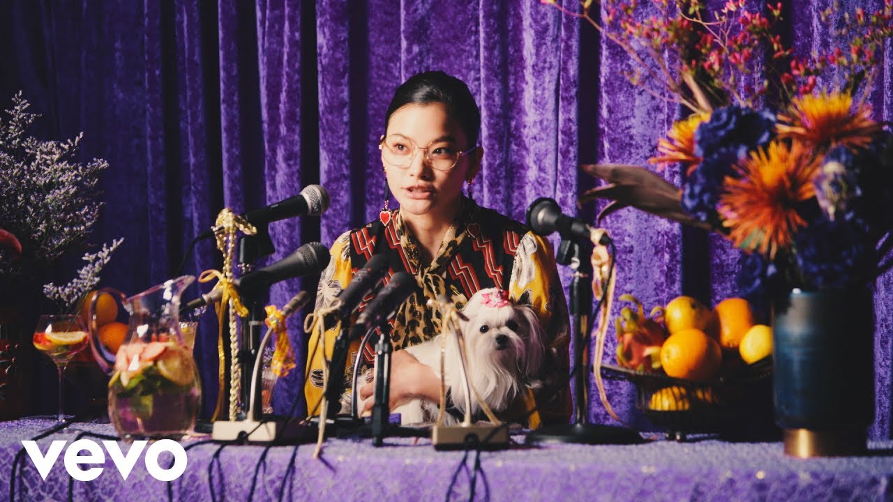 SHE’S - Ugly【MV】