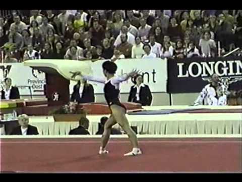 IND TQ UZB Oksana Chusovitina FX   2001 World Gymnastics Championships 9 037