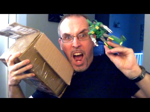 GotBot Goes Live: Transformers News, MP Starscream V3, Custom Deathcobra & Unboxing