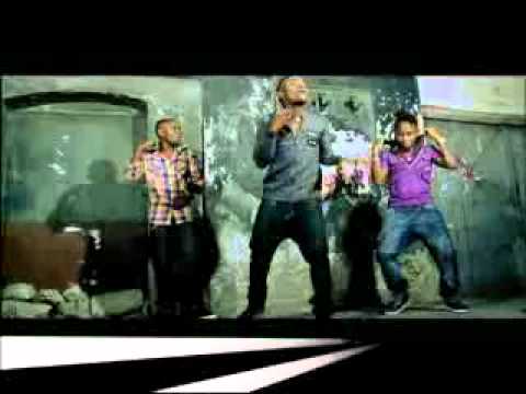 Pop ur collar   Macomando ft Yung Dee