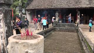 preview picture of video 'Hoa Lu Temples at Tam Coc Tour'