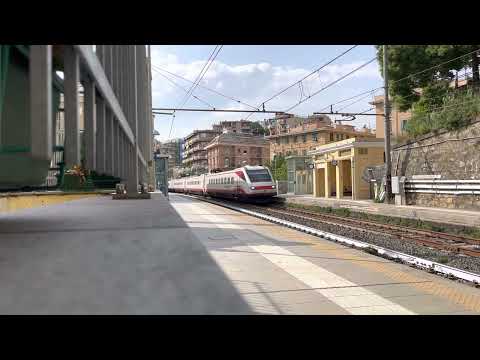 ETR 460 N. 28 FRECCIABIANCA| ES* 8623 Torino Porta Nuova - Roma Termini in transito a Genova Sturla!