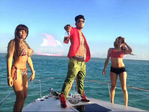 El coronel que yo fumo  yerba