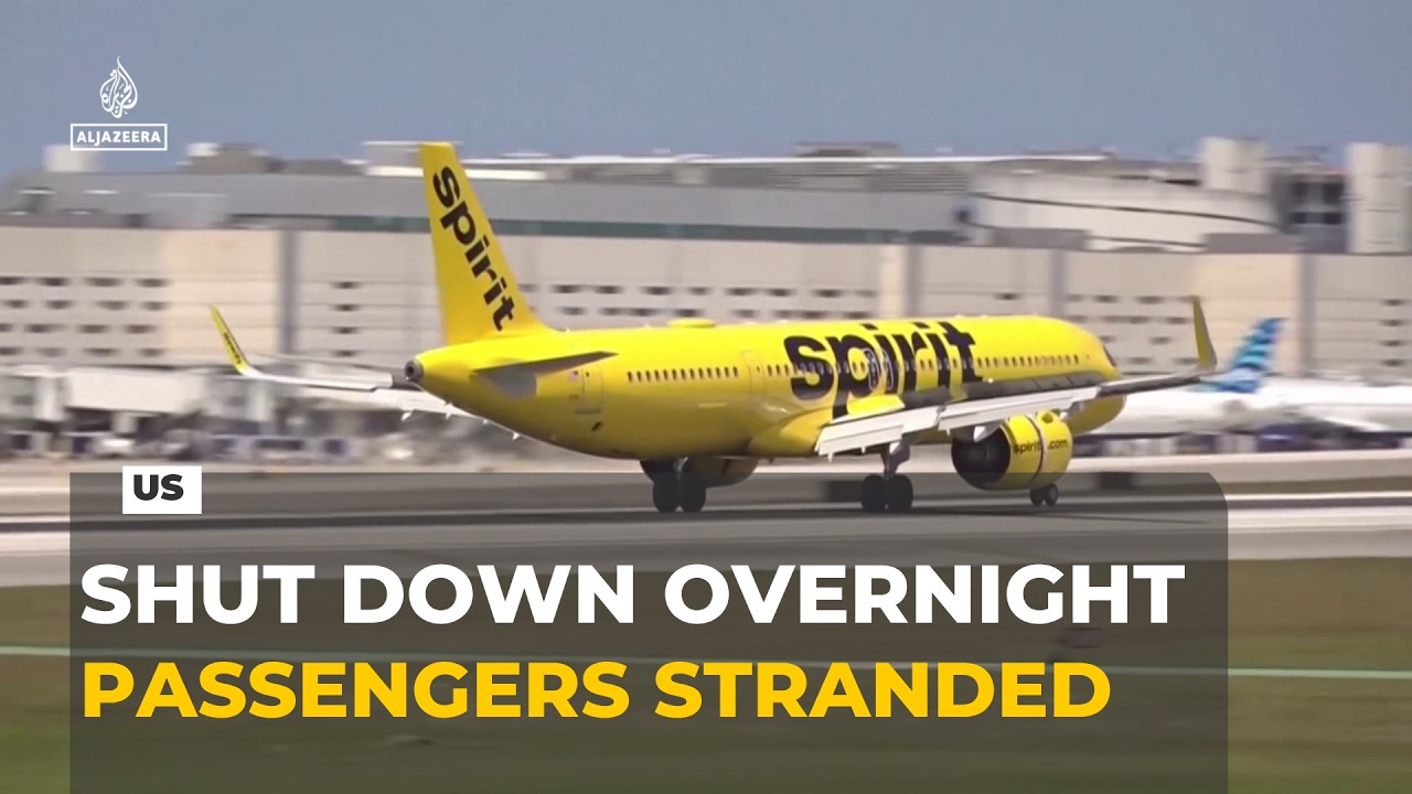 Spirit airlines collapse: passengers stranded overnight