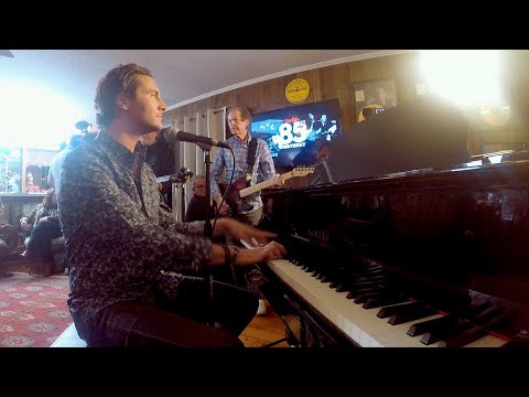 Rockin My Life Away - Jacob Tolliver