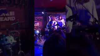 Download lagu Fur “not enough” live in Wheelan’s 14/09/19 mp3 Download lagu Fur “not enough” live in Wheelan’s 14/09/19 mp3