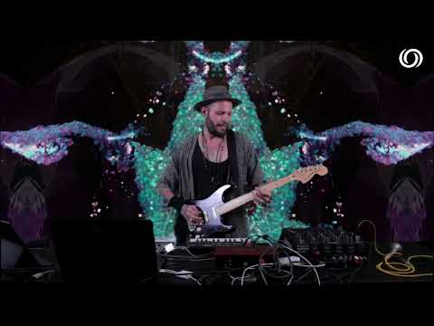 TAKKRA ' Inner Horizons' live set w/ visuals by Kat | Sofa Beats series Ep. 54