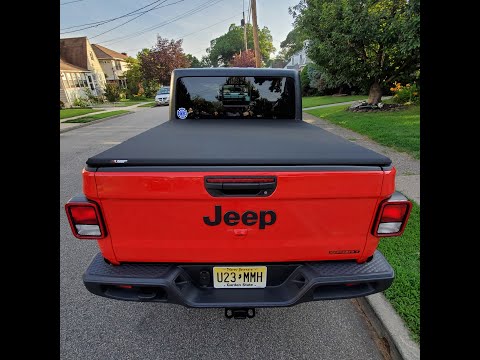 Jeep Gladiator | Weathertech Techliner and Rugged Ridge Armis Soft Tri-Fold Bed Cover Install