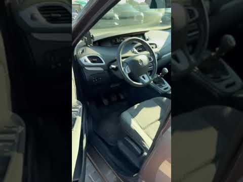 фото renault grand scenic iii 0