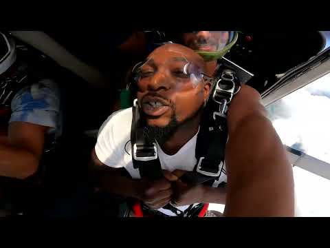 SKYDIVING In Ennis Texas
