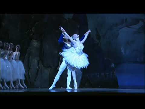 Tetsuya Kumakawa & Viviana Durante-Swan Lake