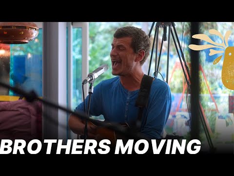 OtRo MuNdO Sessions | BROTHERS MOVING | LIVE PERFORMANCE [#6]
