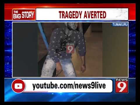 Fuel tanker rams into electric pole - NEWS9