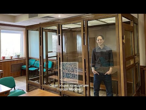 Evan Gershkovich: Ein Jahr in Untersuchungshaft