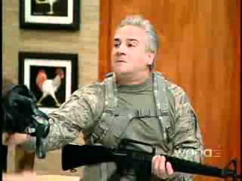 Risas en Combo 11/17/10 - Mama's Boy 2/2