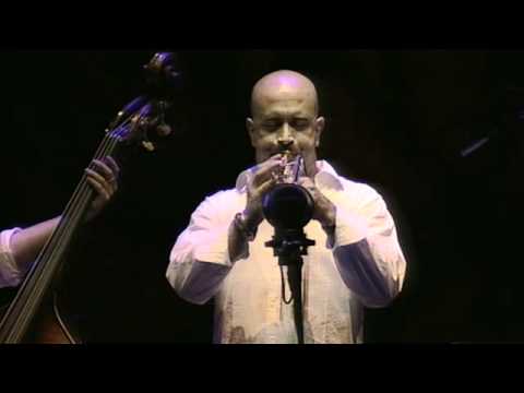 Gino Paoli - una lunga storia d'amore - Concerto Live Un incontro in Jazz - Luglio 2011 - parte 16