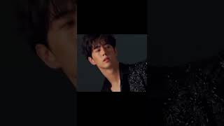 แอร๊ยยยยย..หล่อกร้าวใจไม่เกรงใจใครเลยนะพ่อหนุ่มเมกันบอย..แล้วเพลงนี้เหมือนแต่งมาเพื่อพี่มาร์คอ่ะเข้า