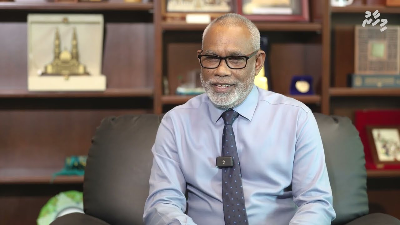 ސުޕަމެޖޯރިޓީ ހިފަހައްޓައި، ތަފާތު މަޖިލީހެއް ޔަގީން