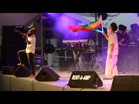 Jah Defender & Mystic Elements at Reggae On The Bay 2014