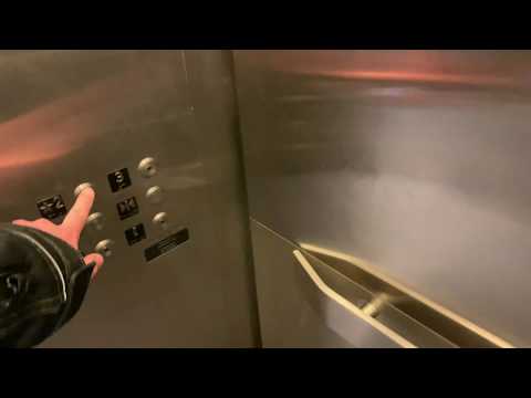 MEI Glass Hydraulic Elevator - PGA MSP Airport - Minneapolis, Minnesota