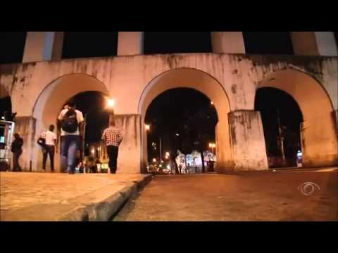 Thaíde chora em ''A Liga''