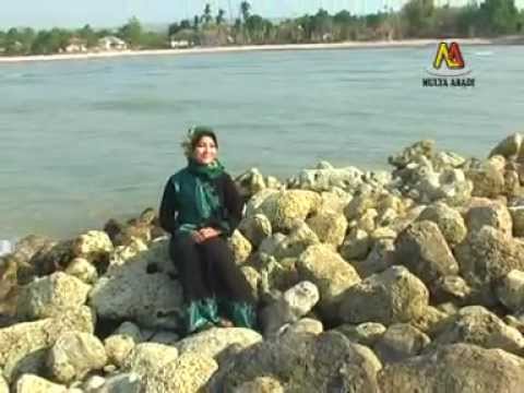 MAHARANI JUNIOR.PAYUNG SYAFAAT