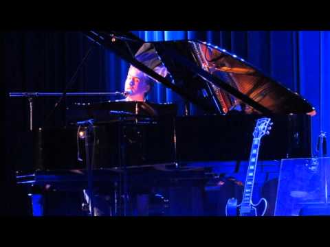 Tjašina zgodba - Jan Plestenjak: Ona sanja o Ljubljani