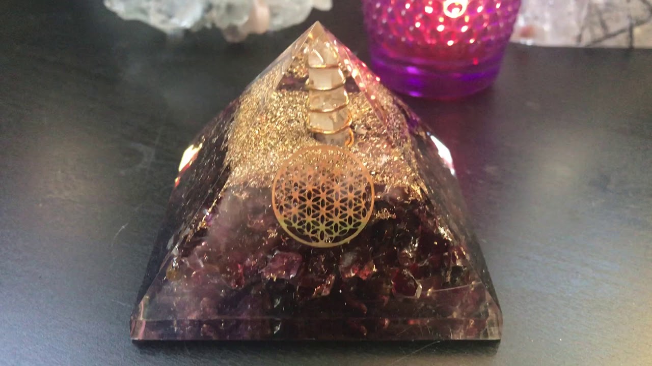 Sage Goddess - Garnet Grounding Orgonite Pyramids