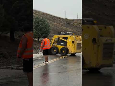 LAS LAJAS Y EL TRABAJO PARA DESPEJAR LA RUTA EN LA TORMENTA
