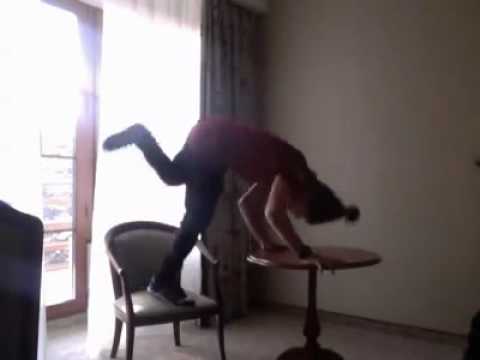BBoy Lil G - Headspin crash on a table