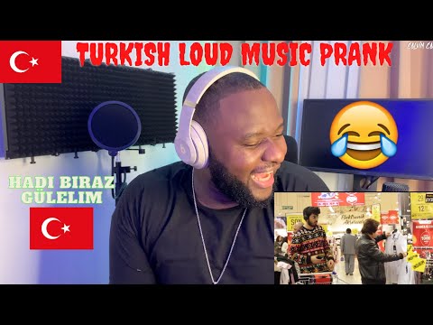 CALVIN REACTS to 🇹🇷O DUDAKLAR BAL YANAKLAR - MARKETTE SESLİ MÜZİK DİNLEME ŞAKASI 🇹🇷🇹🇷😂😂