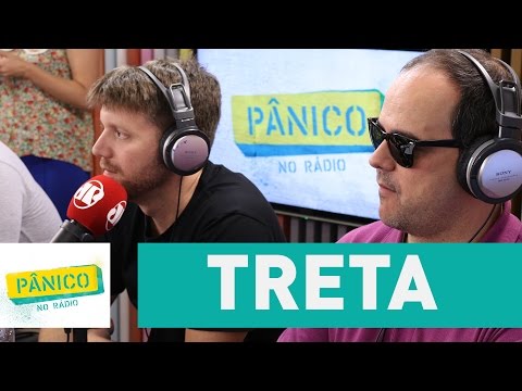 Carioca e Kléber Bambam tretam durante o programa | Pânico