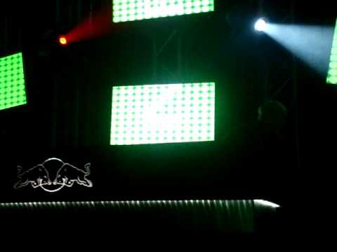 Darren Bailie, XL Infinity Party @ D'Embossa, Guatemala, June 12th, 2009. Video 10