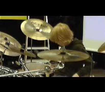 Lars Nijman 2min voor Drummersfestival Dare To Do Studio