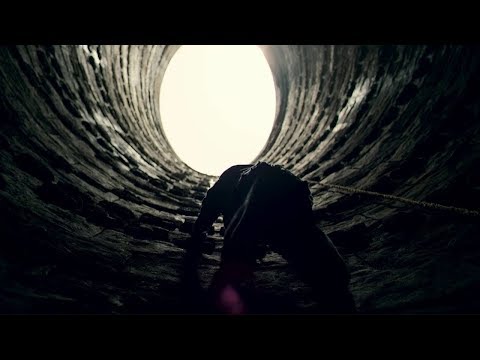 MOTIVÁCIÓ - NEHÉZ IDŐK/THE TRASH COVER/