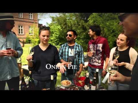 "Zwiebelkuchen" matching German Wines