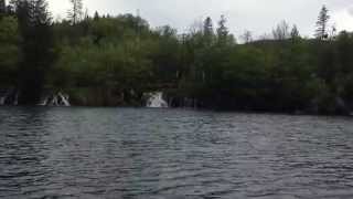 preview picture of video 'Naked Eye Travel - Plitvice Lakes: Ferry ride across Jezero Kozjak'