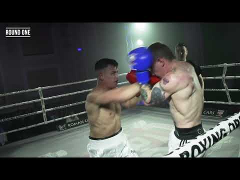 03   Peter Giles vs Jamie Hayhow