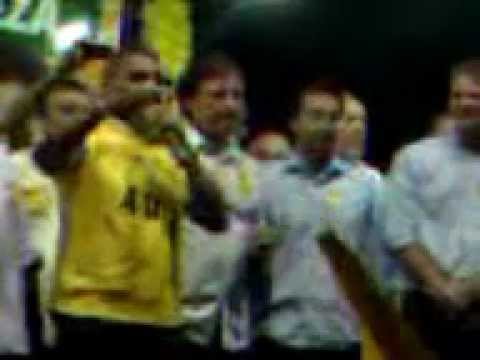 Romário em comício no Conjunto Ceará