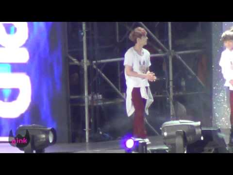 [Fancam] 131019 Yixing Focus @ SMTOWN in BEIJING Ending