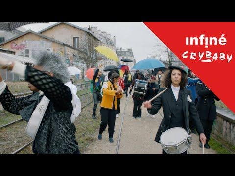 Léonie Pernet - Mon Amour Tu Bois Trop (Official Music Video)