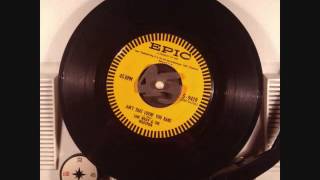 Link Wray & The Wraymen - Ain't that lovin' you babe