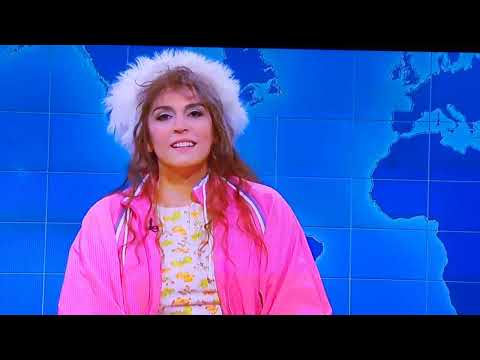 SNL | WEEKEND UPDATE: CECILY STRONG EMOTIONAL CRYING GOODBYE TO SNL | AUSTIN BUTLER | SNL48