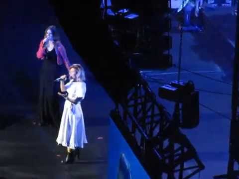 Elisa, Irene Fornacciari - Luce (amiche in Arena) 2016