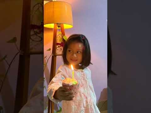 Celebrationcake#cakedecorating #cake #cute #love #homemadecake #cakebox