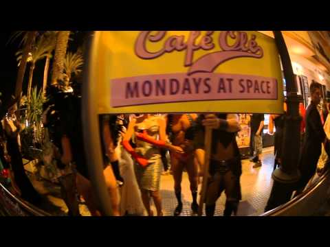 Café Olé - 2013 Opening Fiesta Freak