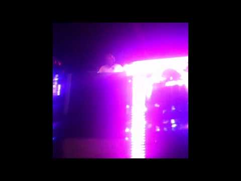 Francis Davila - Mixing Live - Istmo Nights San Miguel 2011