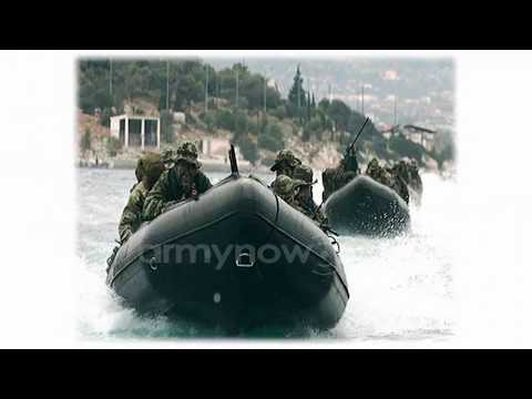 13η ΔΕΕ: Οι καταδρομείς σε εντυπωσιακές στιγμές εκπαίδευσης