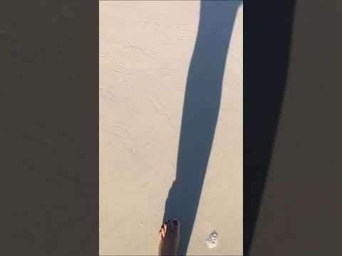 The sound of waves, Daytona beach Florida